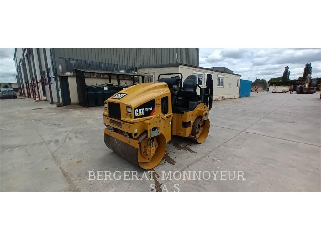CAT CB24B Jordkompaktorer