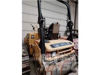 CAT CB34 Tvåvalsvältar