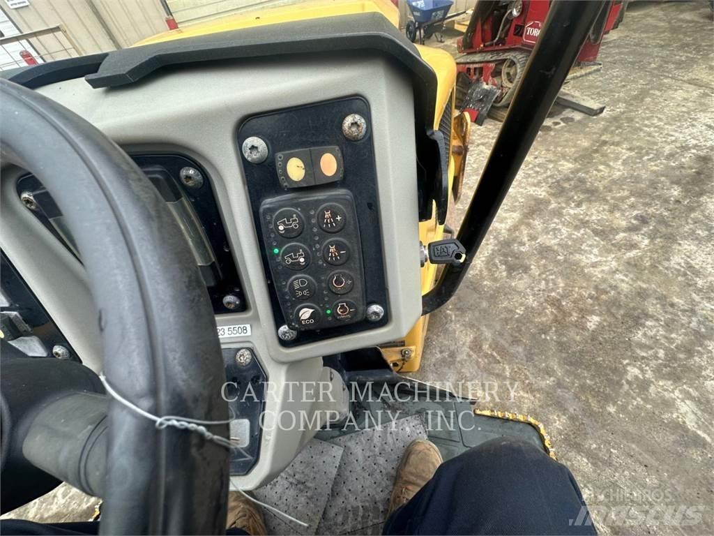CAT CB34B Jordkompaktorer