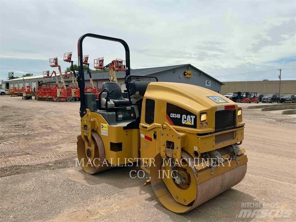 CAT CB34B Tvåvalsvältar