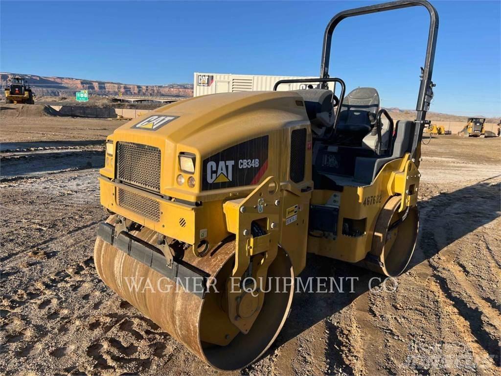 CAT CB34B Jordkompaktorer