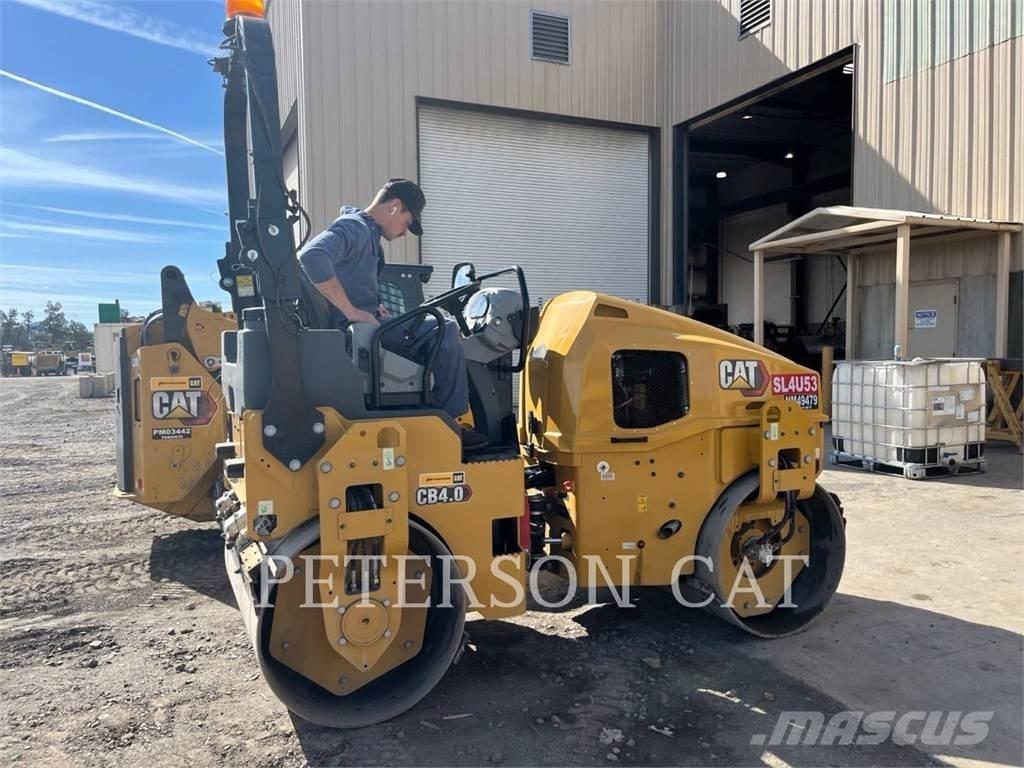 CAT CB4.0 Tvåvalsvältar