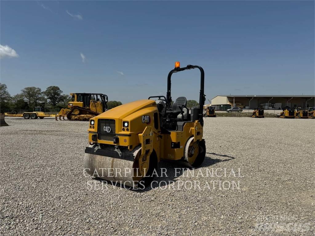 CAT CB4.003 Tvåvalsvältar