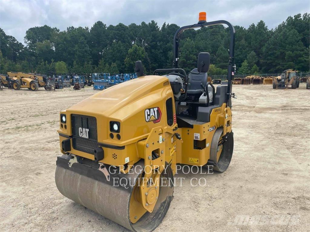 CAT CB4.003 Tvåvalsvältar