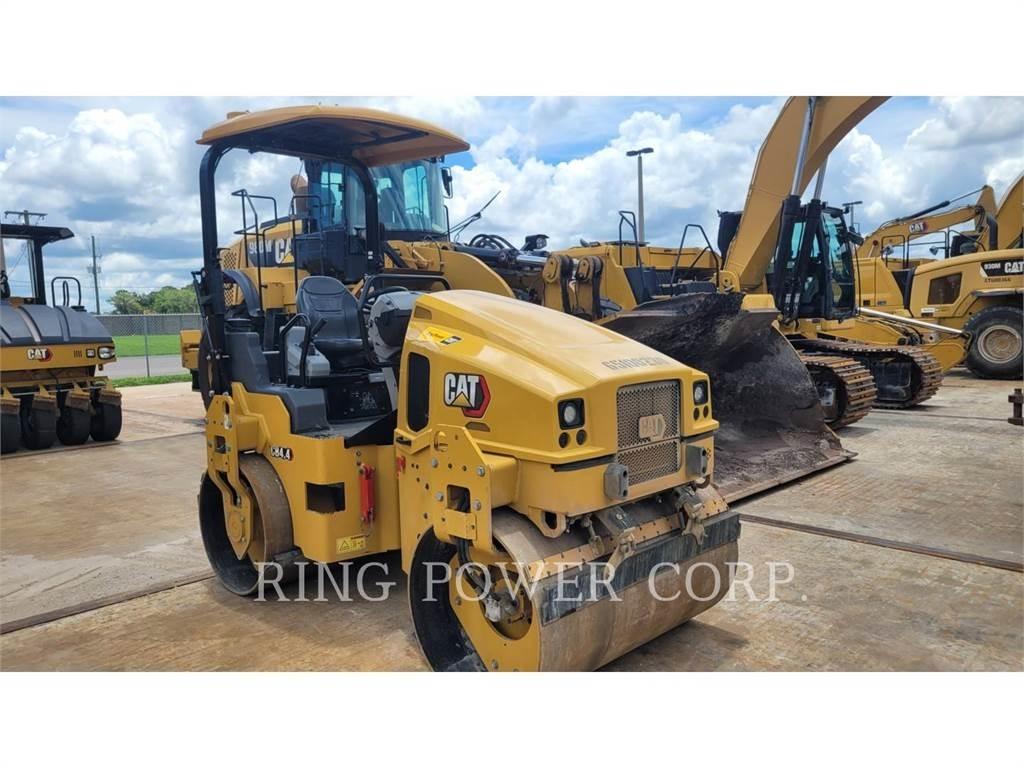 CAT CB4.4 Tvåvalsvältar