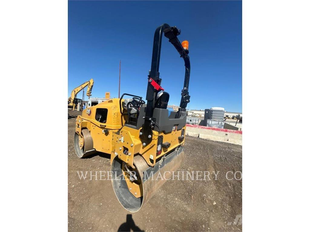 CAT CB4.4 Tvåvalsvältar