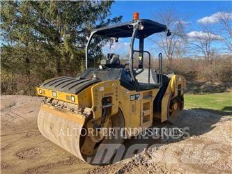 CAT CB54B Tvåvalsvältar