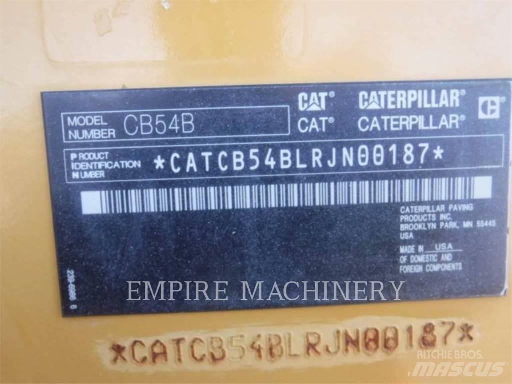 CAT CB54B Tvåvalsvältar