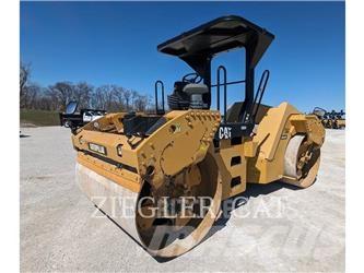 CAT CB64 Jordkompaktorer