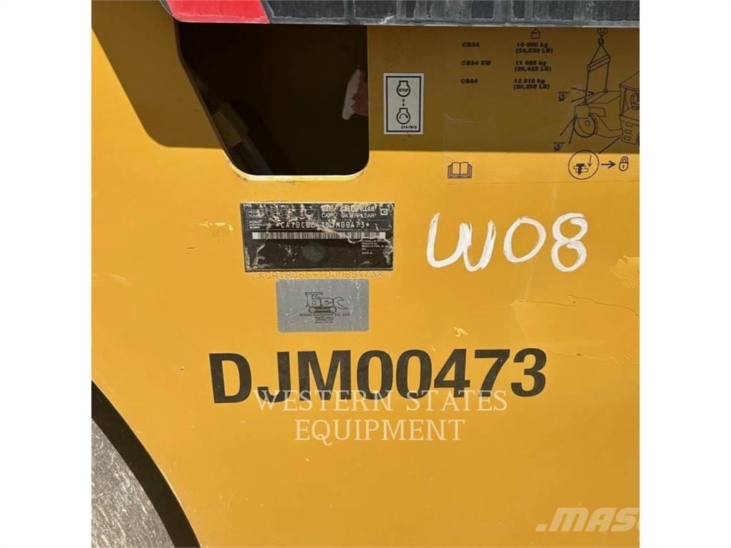 CAT CB64 Tvåvalsvältar
