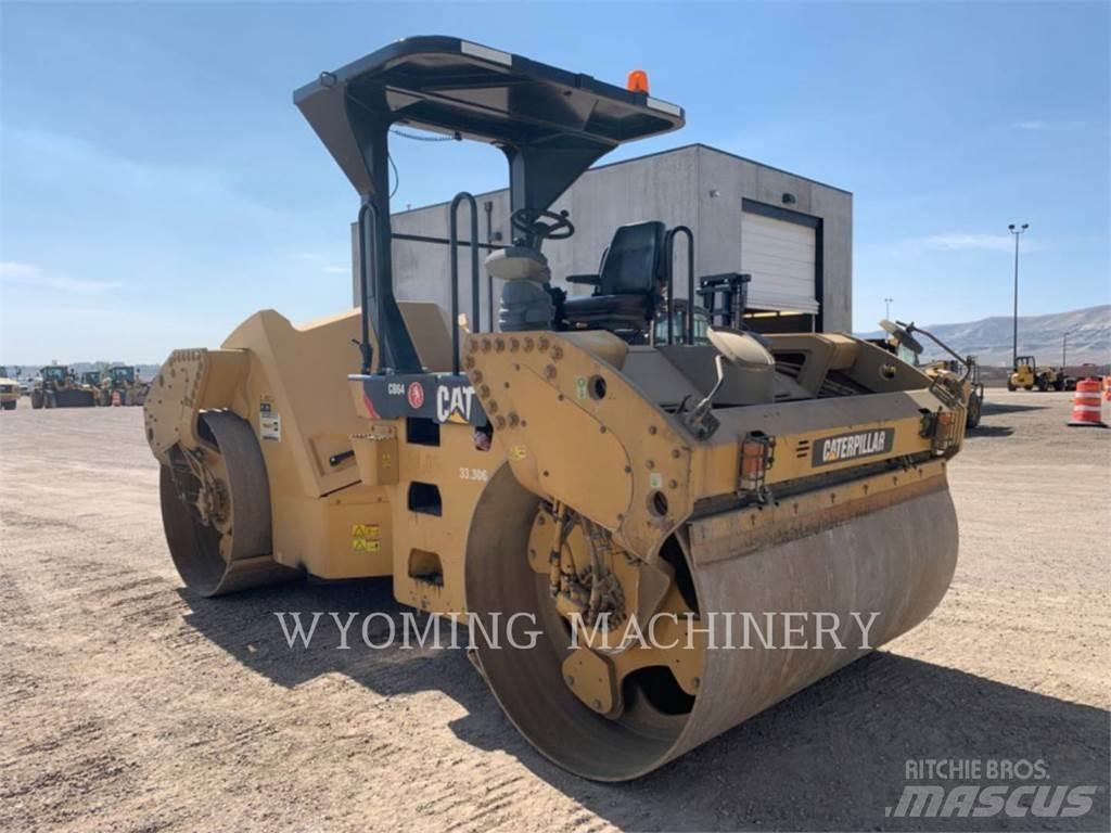 CAT CB64 Jordkompaktorer