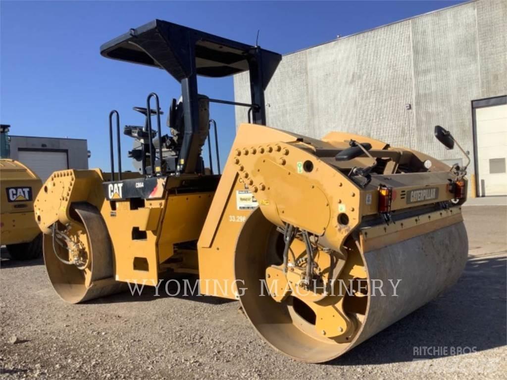 CAT CB64 Jordkompaktorer
