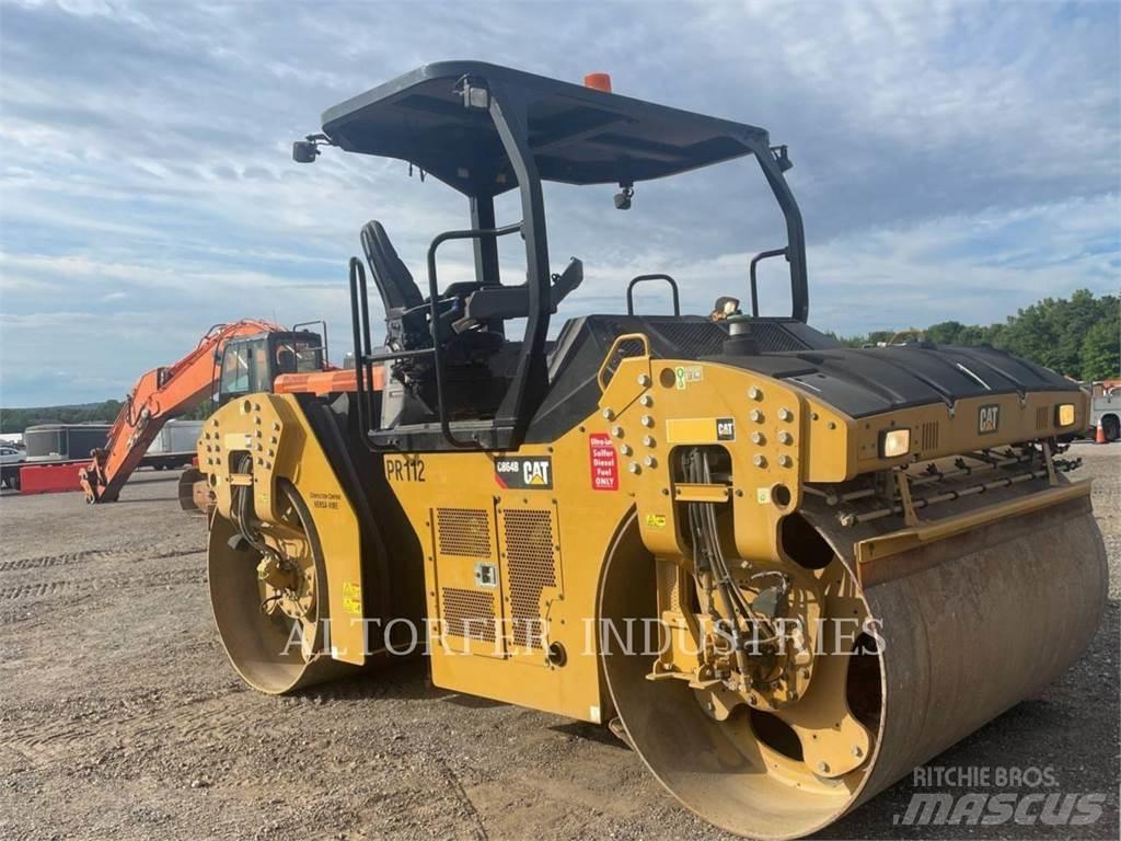 CAT CB64B Tvåvalsvältar