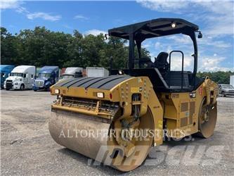 CAT CB64B Tvåvalsvältar