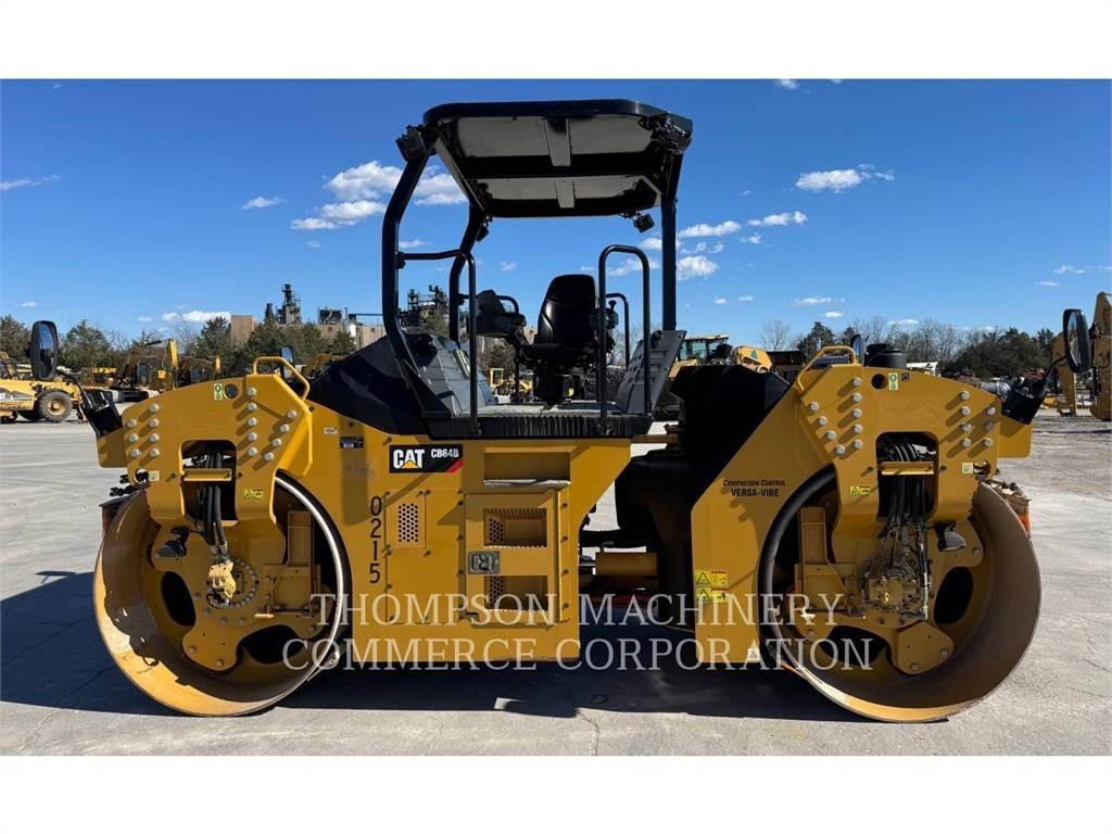 CAT CB64B Tvåvalsvältar