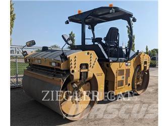 CAT CB68B Jordkompaktorer