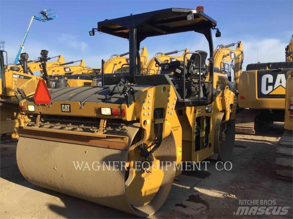 CAT CB68B Jordkompaktorer