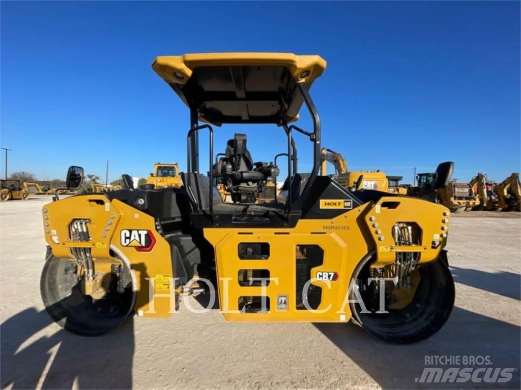 CAT CB7 Envalsvältar