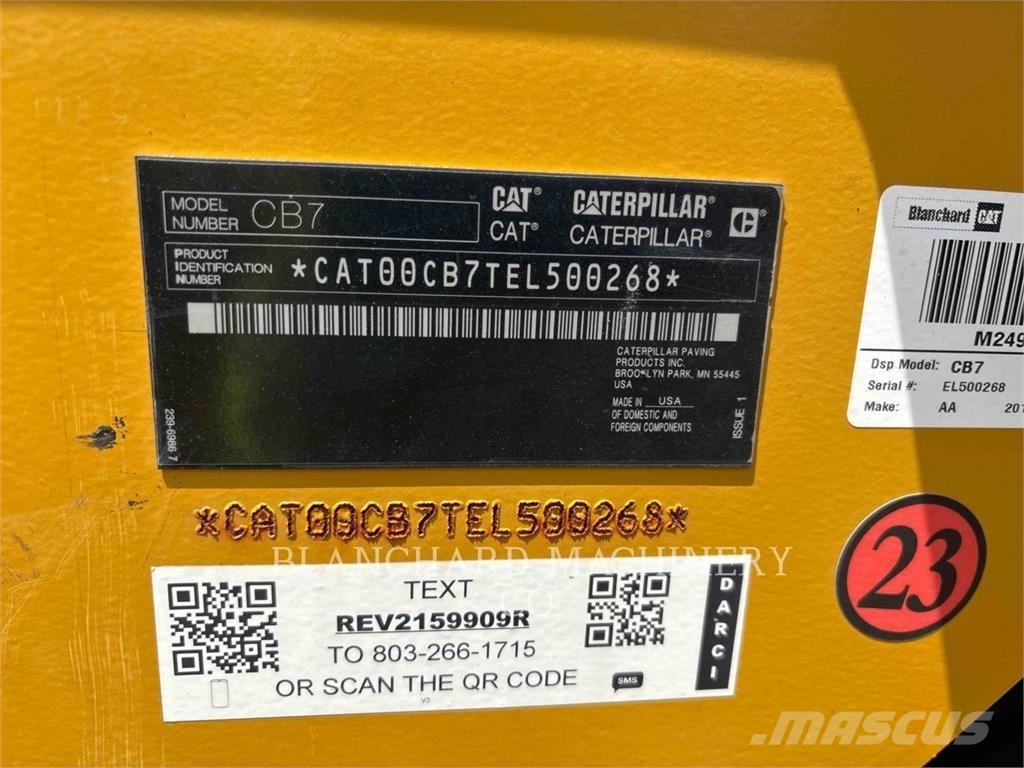 CAT CB7 Tvåvalsvältar