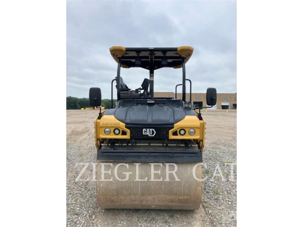 CAT CB7-02 Jordkompaktorer