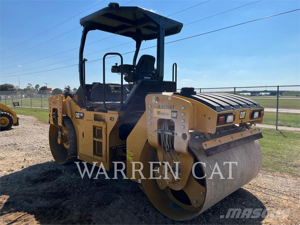 CAT CB8 Jordkompaktorer