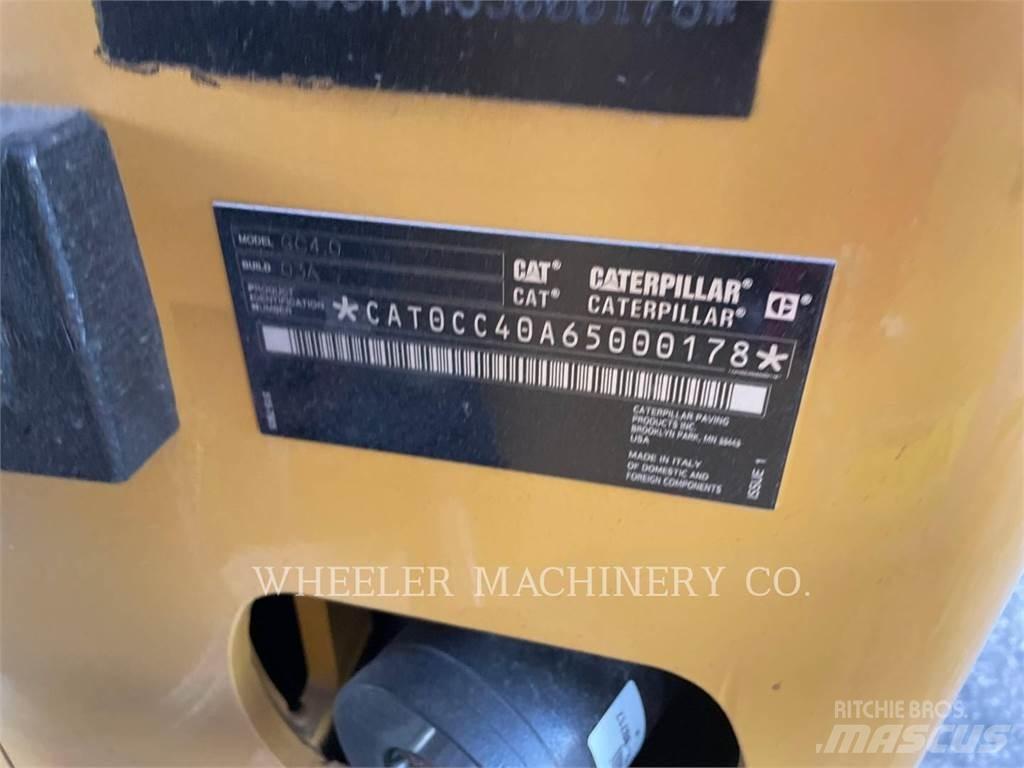 CAT CC4.0 Kombivältar