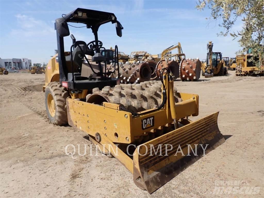 CAT CP44 Asfaltsspridare