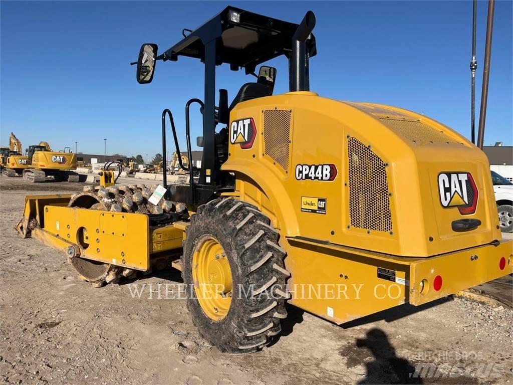 CAT CP44B Envalsvältar