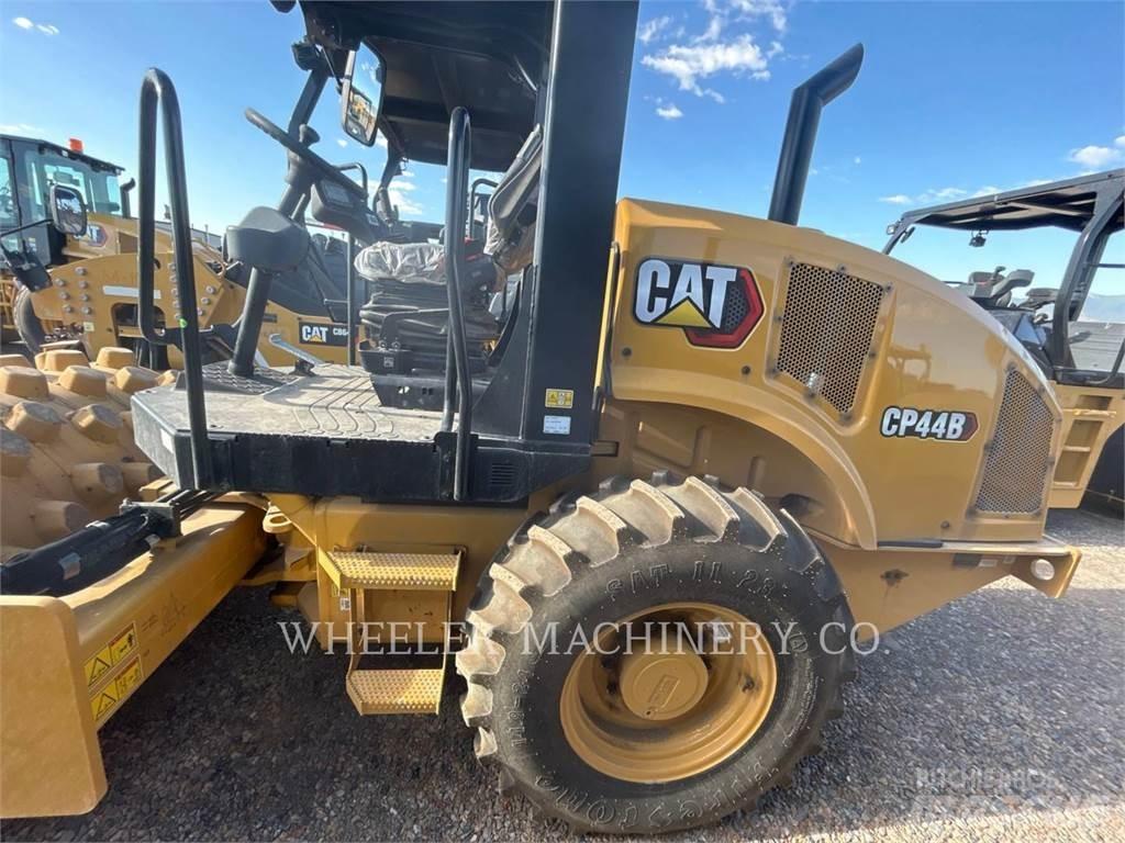 CAT CP44B Envalsvältar