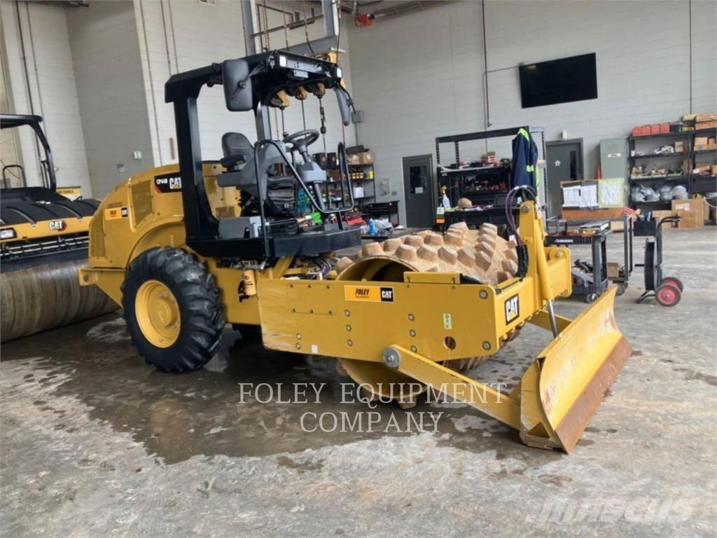 CAT CP44B Jordkompaktorer