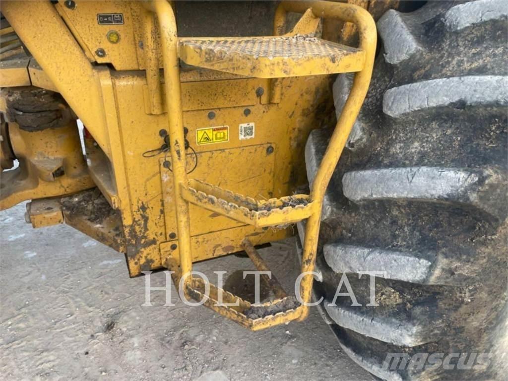 CAT CP56B CAB Envalsvältar