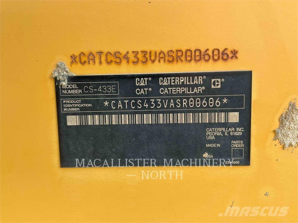 CAT CS433E Envalsvältar