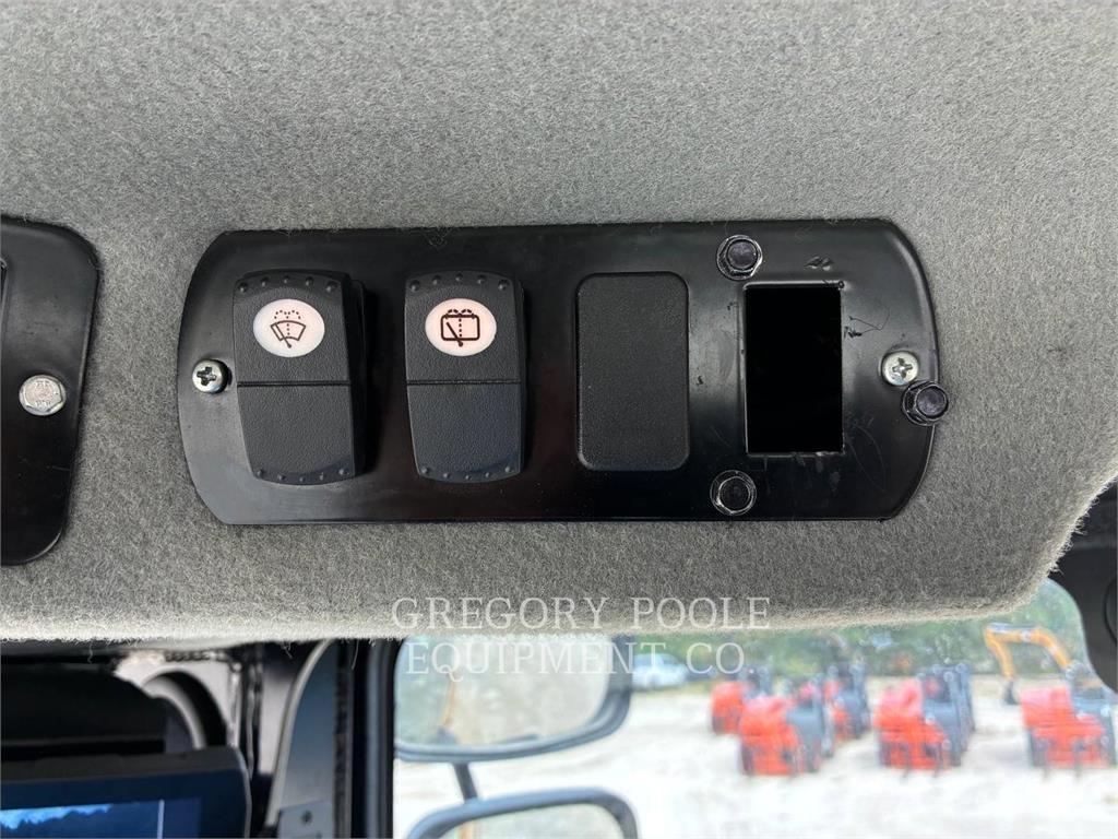 CAT CS44B Envalsvältar