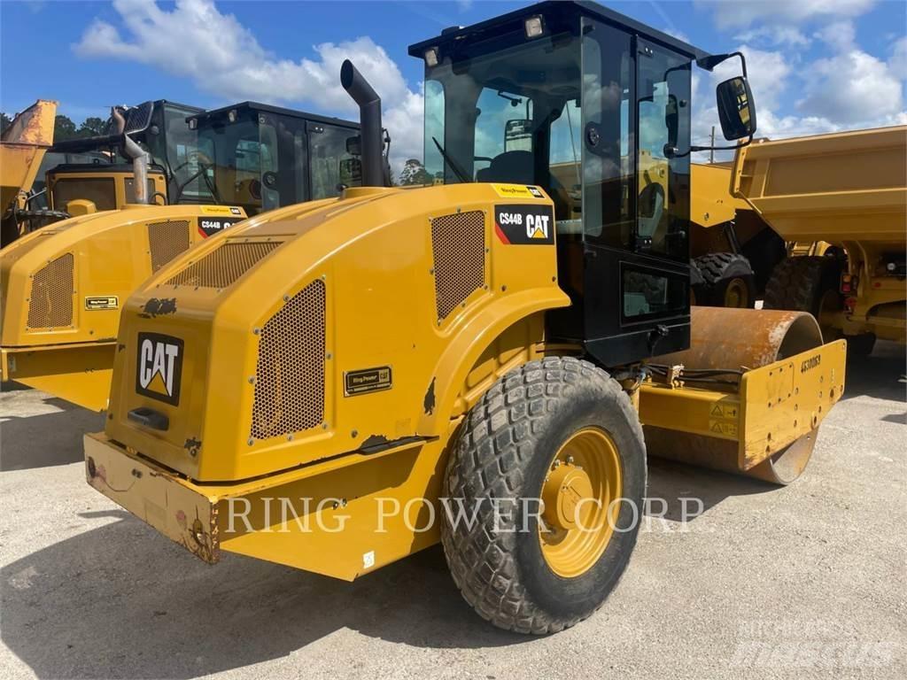 CAT CS44BCAB Tvåvalsvältar