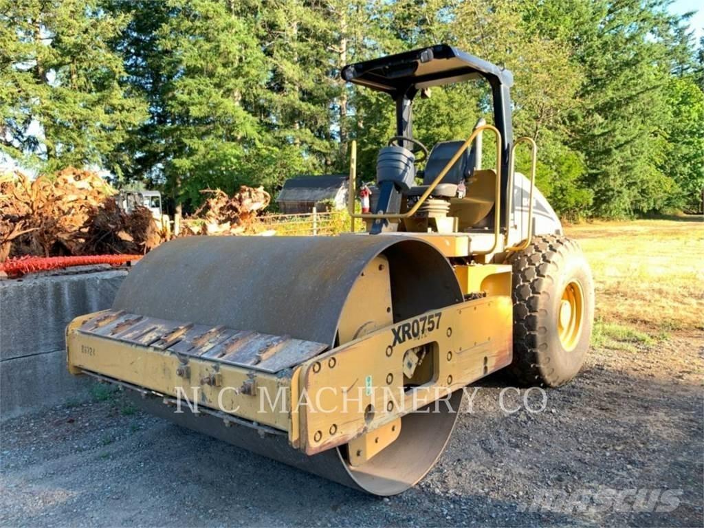 CAT CS533E Asfaltsläggningsmaskiner