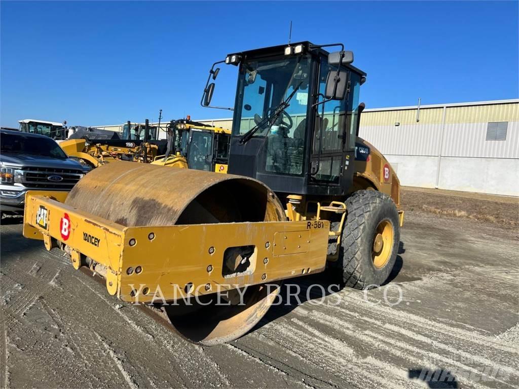 CAT CS54B Jordkompaktorer
