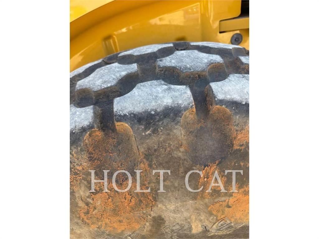 CAT CS64B Envalsvältar