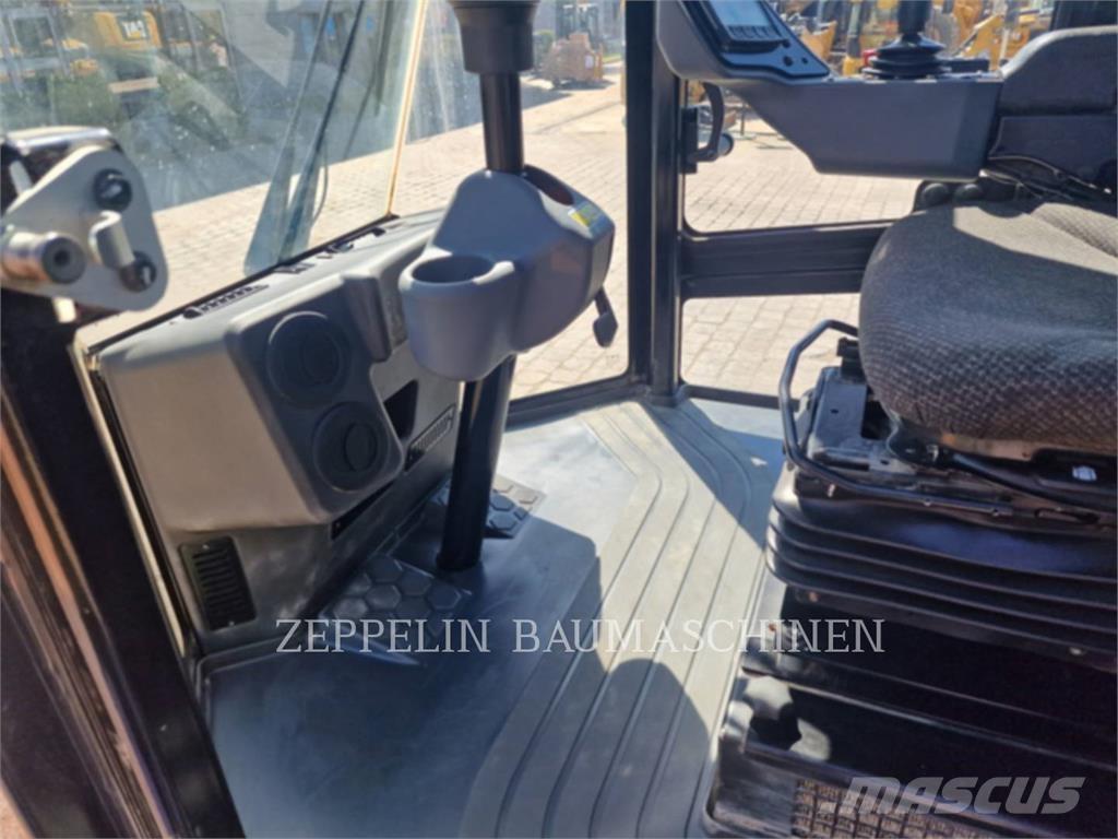 CAT CS66B Jordkompaktorer