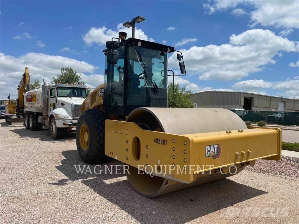CAT CS74 Jordkompaktorer