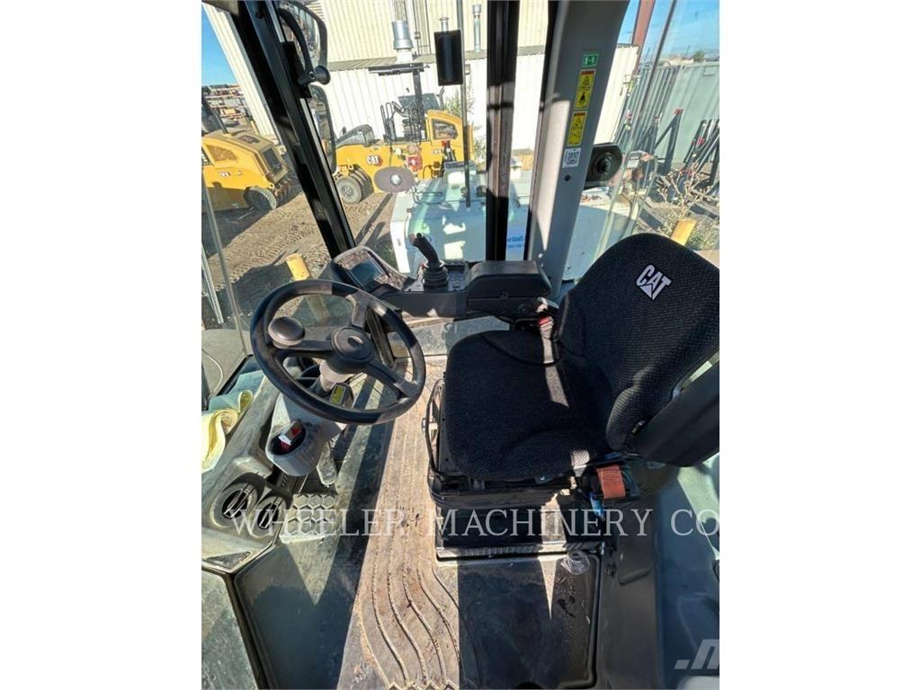 CAT CS74B Envalsvältar