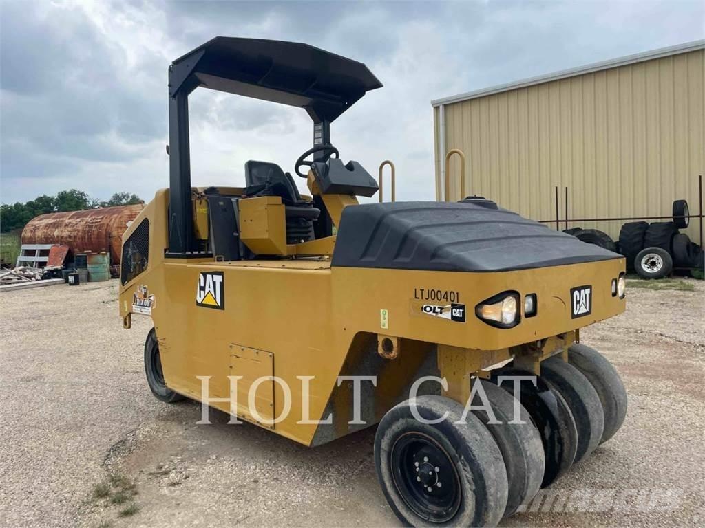 CAT CW14 Pneumatiska Hjulvältar