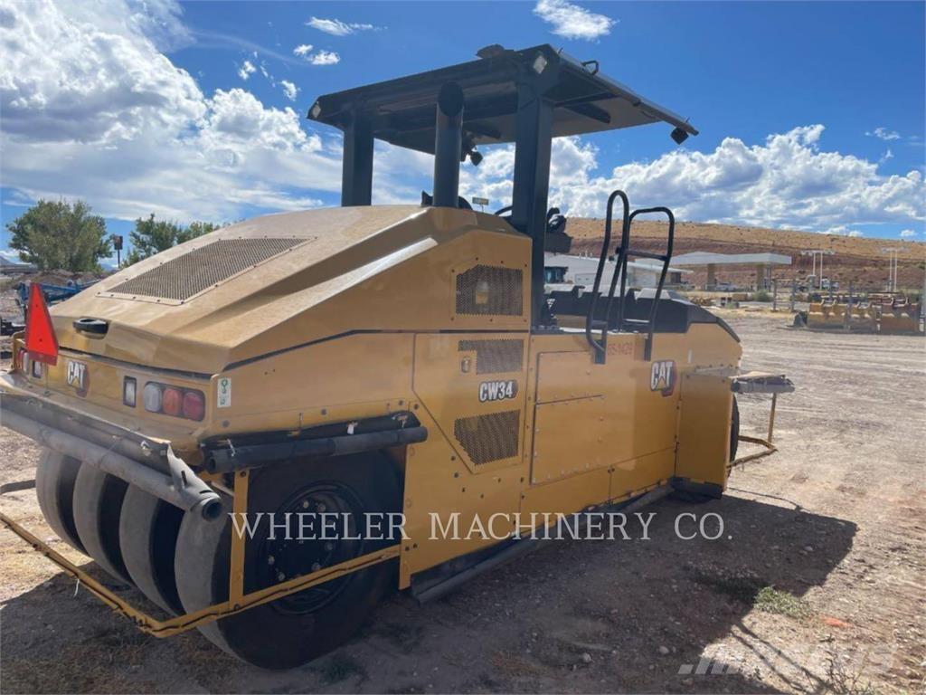 CAT CW34 Pneumatiska Hjulvältar