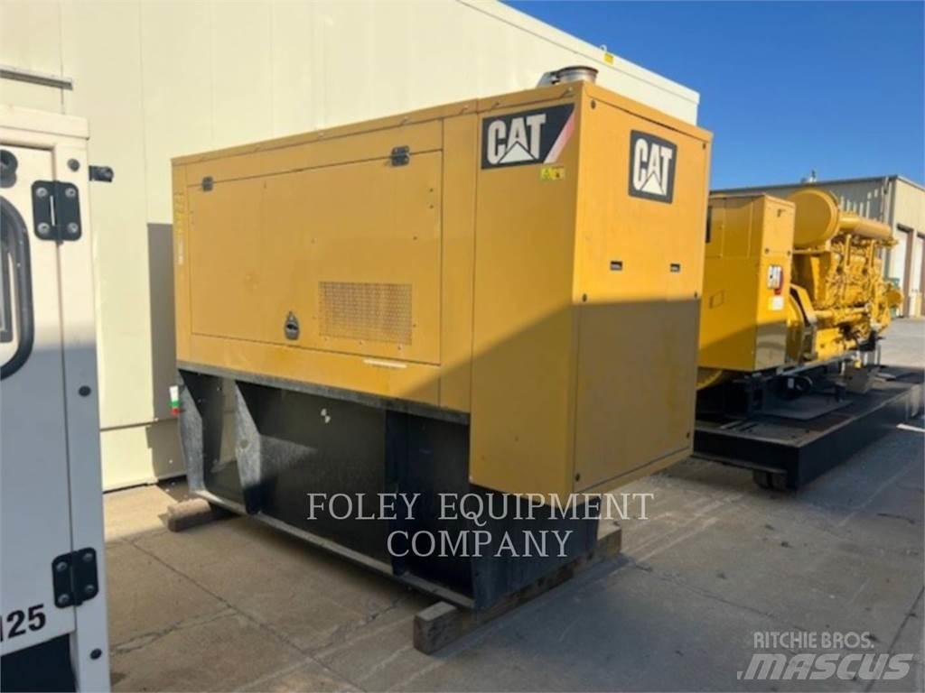 CAT D100 Dieselgeneratorer