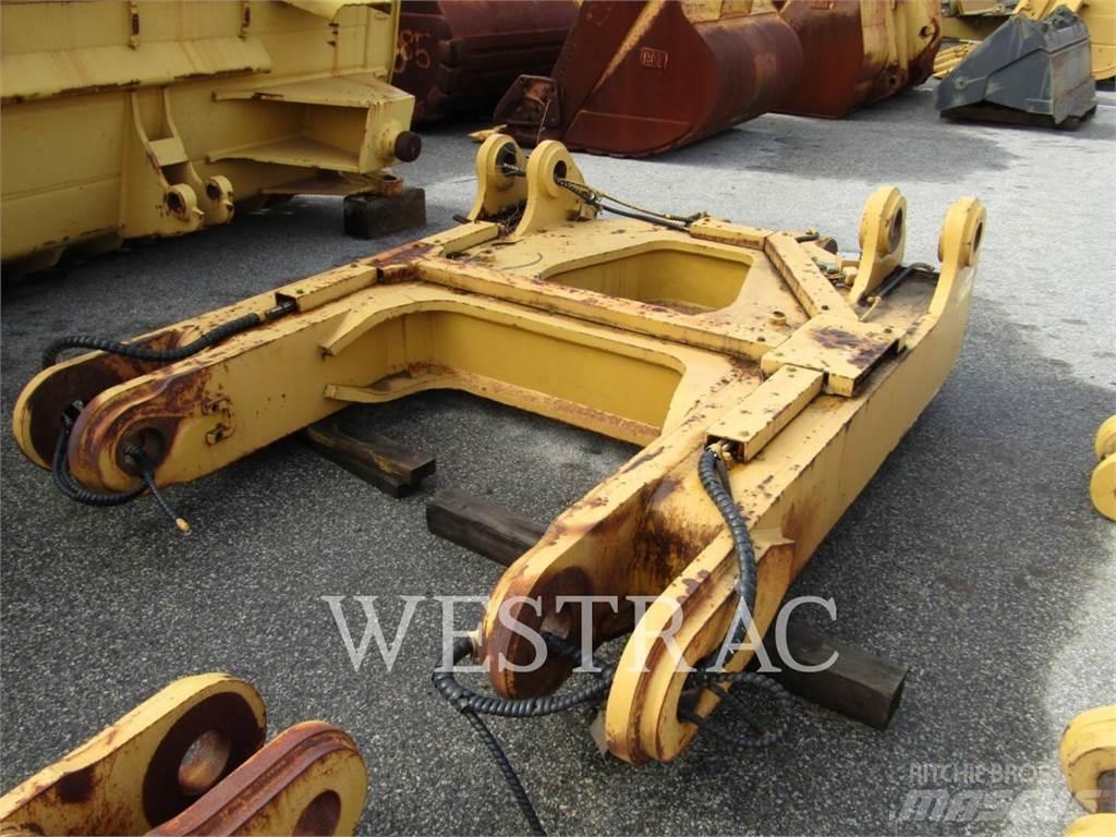 CAT D10T Rivare