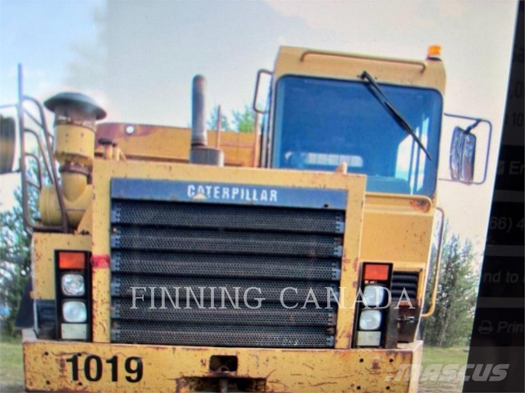 CAT D30D Schaktvagnar
