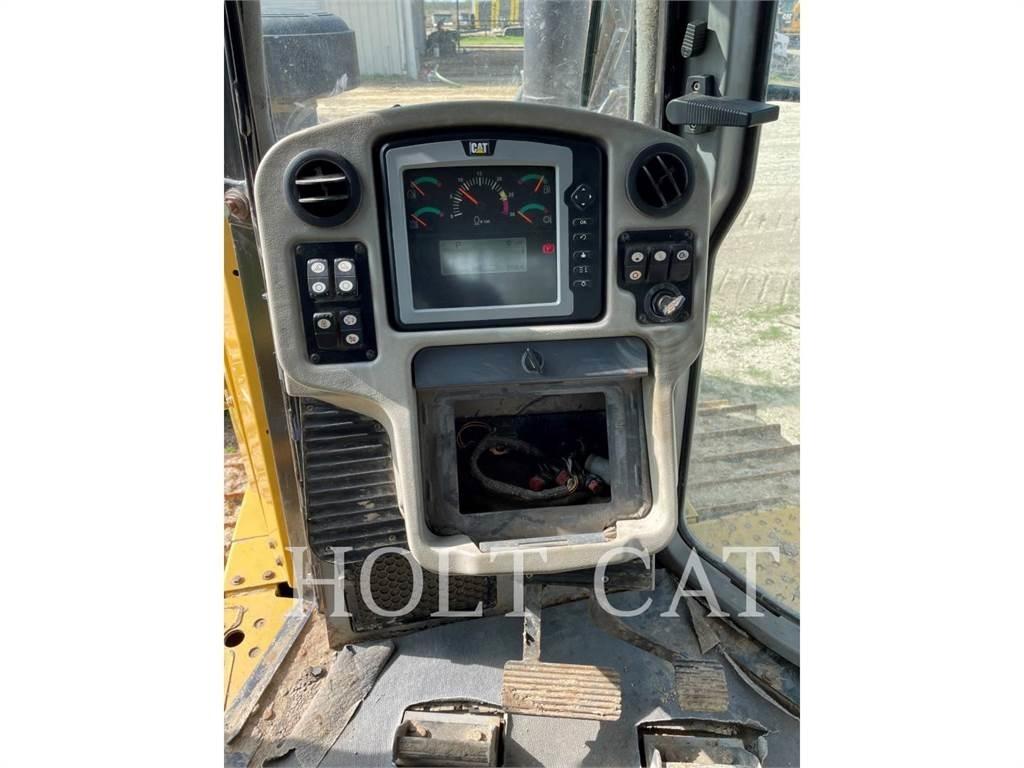 CAT D6T XWVPRI Bandschaktare