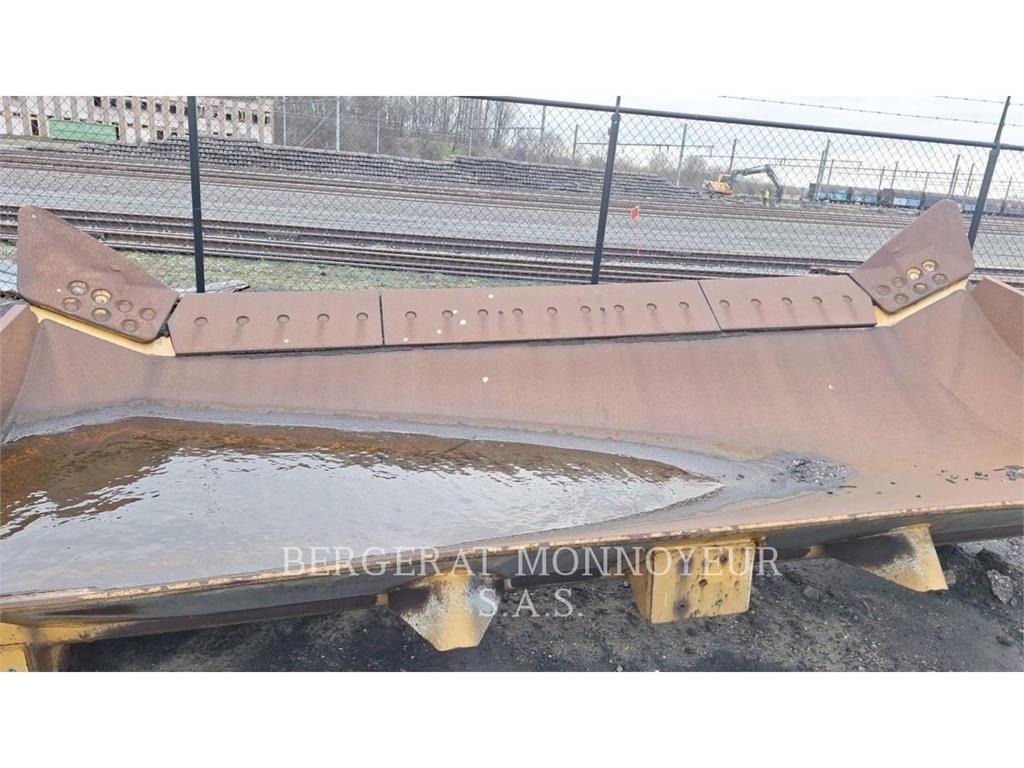 CAT D8T Bandschaktare