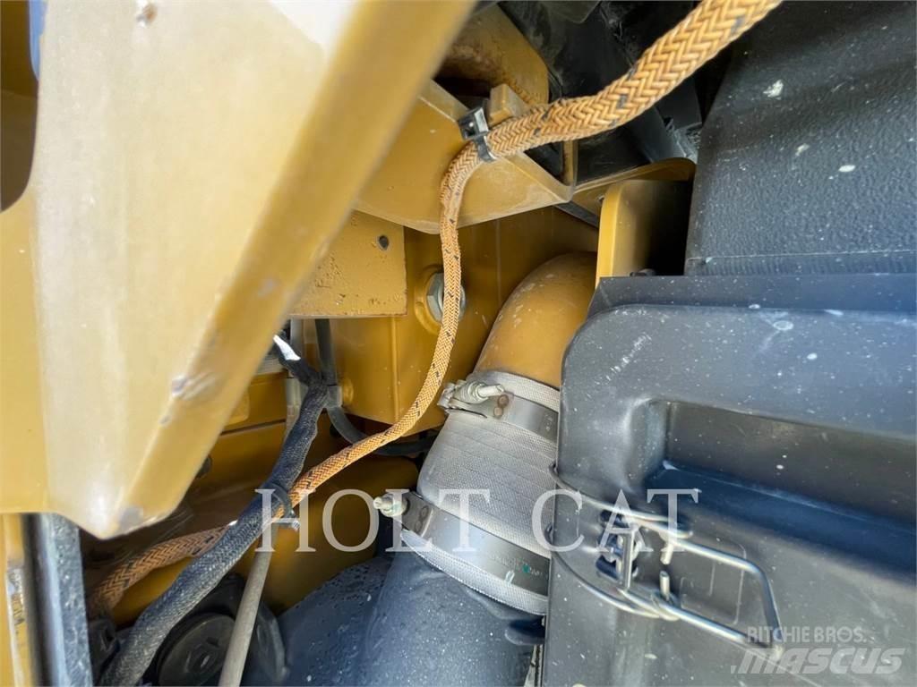 CAT D8T Bandschaktare