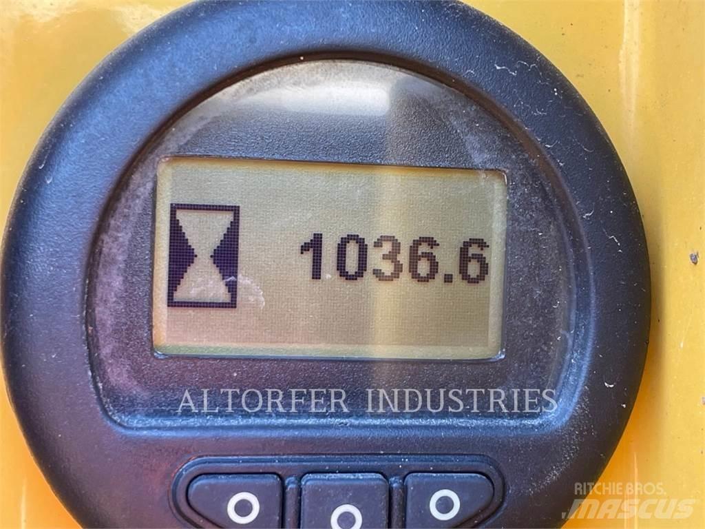 CAT D8T W Bandschaktare