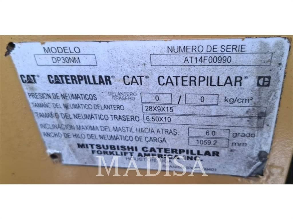 CAT DP30NM5-D Övriga motviktstruckar
